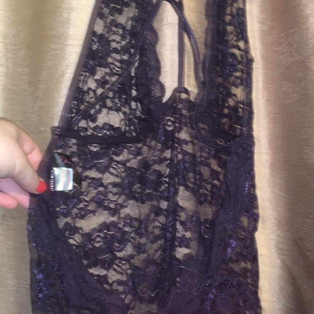Lingerie Top - Picture 4 of 4